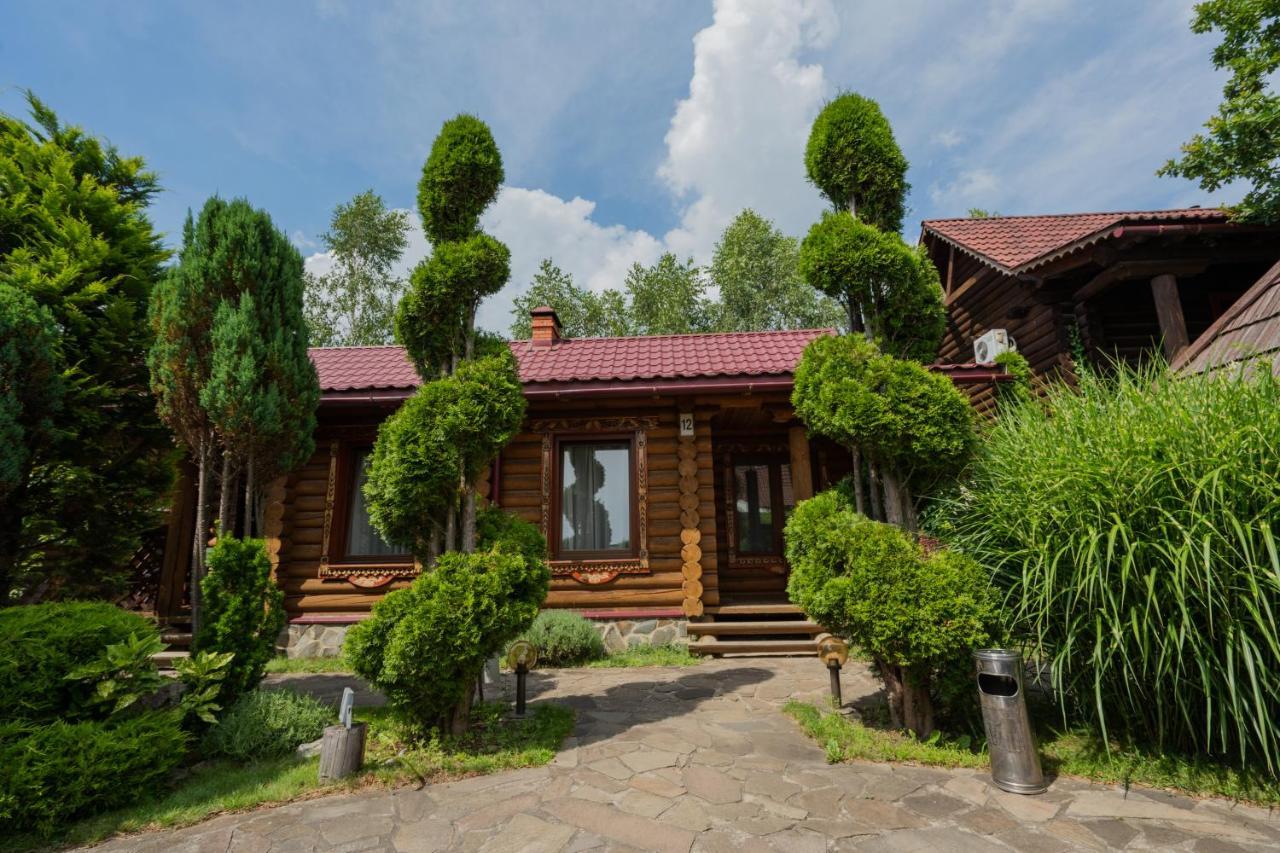 Villa Garden Hotel Solochyn Exterior foto
