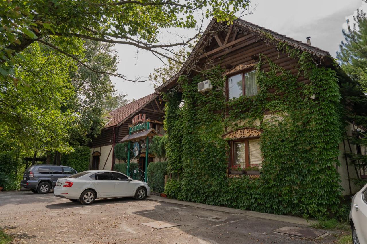 Villa Garden Hotel Solochyn Exterior foto