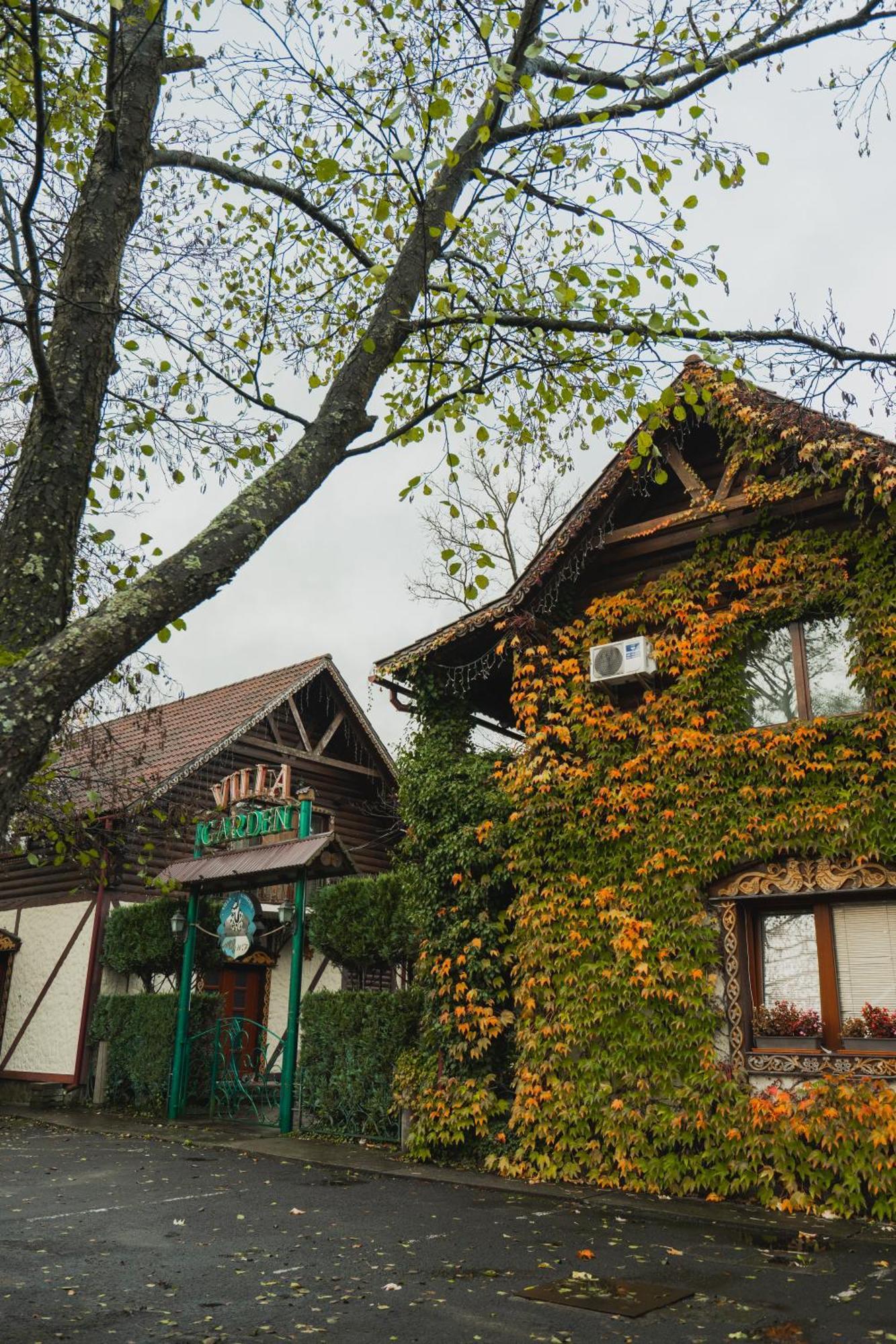 Villa Garden Hotel Solochyn Exterior foto
